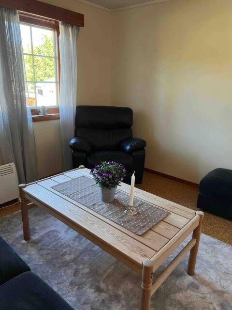 Ferienwohnung Fin, Enkel Leilighet Med Nydelig Strand I Naerheten Amdals Verk Exterior foto